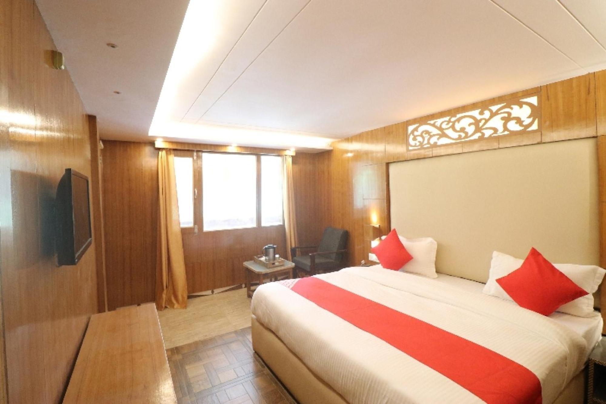 Hotel O Beas Regency Manāli Exteriör bild