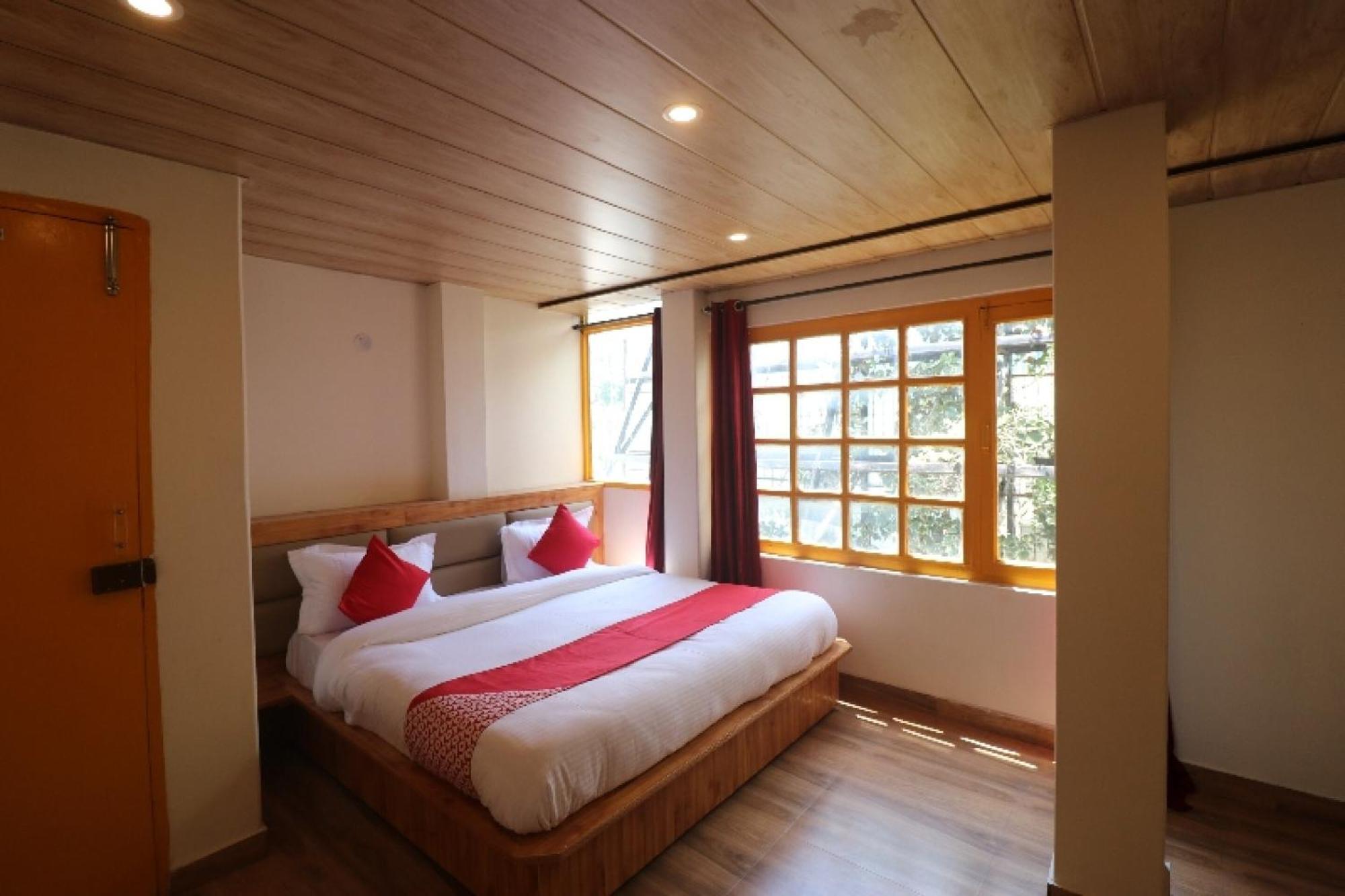 Hotel O Beas Regency Manāli Exteriör bild
