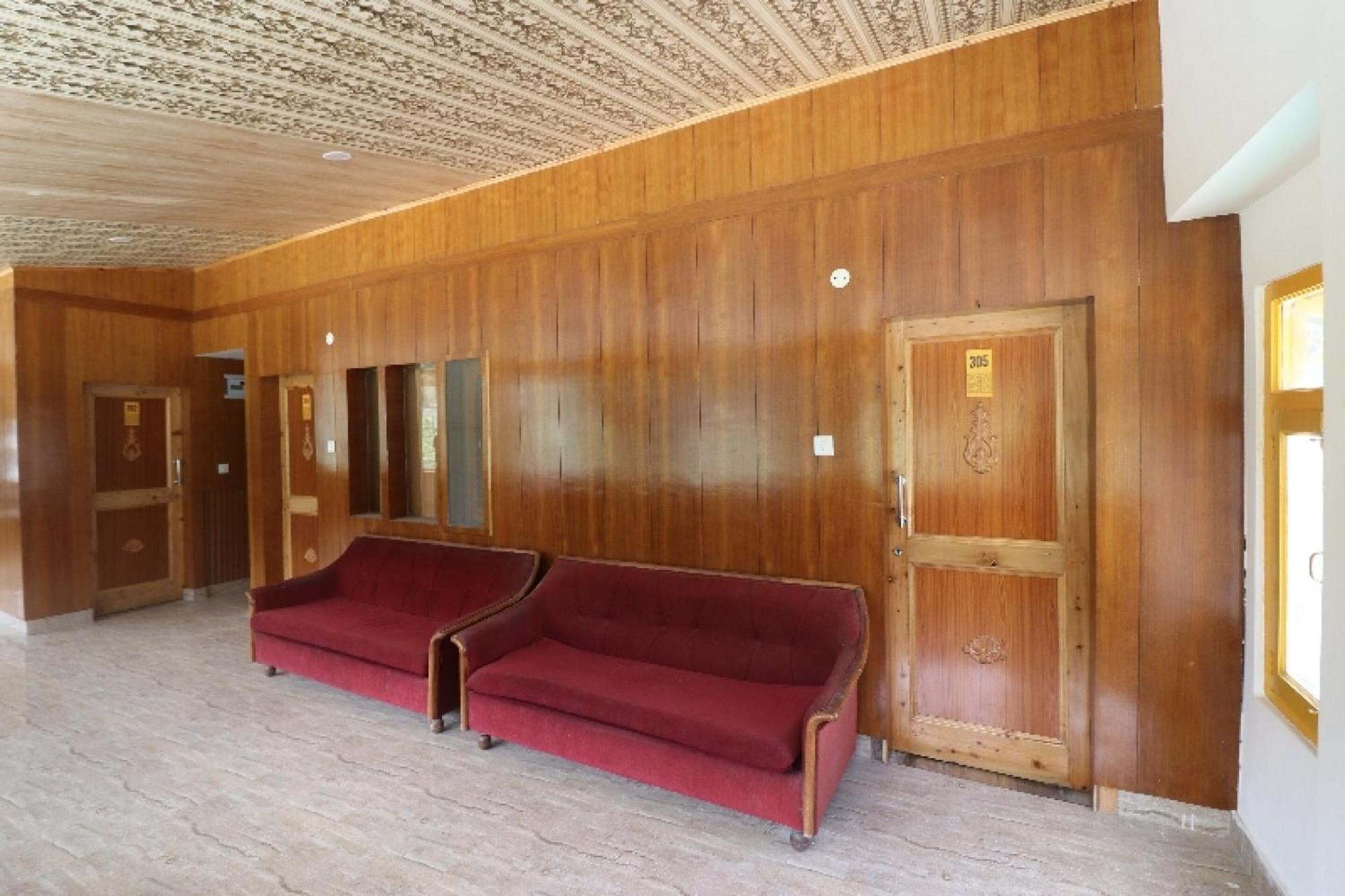 Hotel O Beas Regency Manāli Exteriör bild
